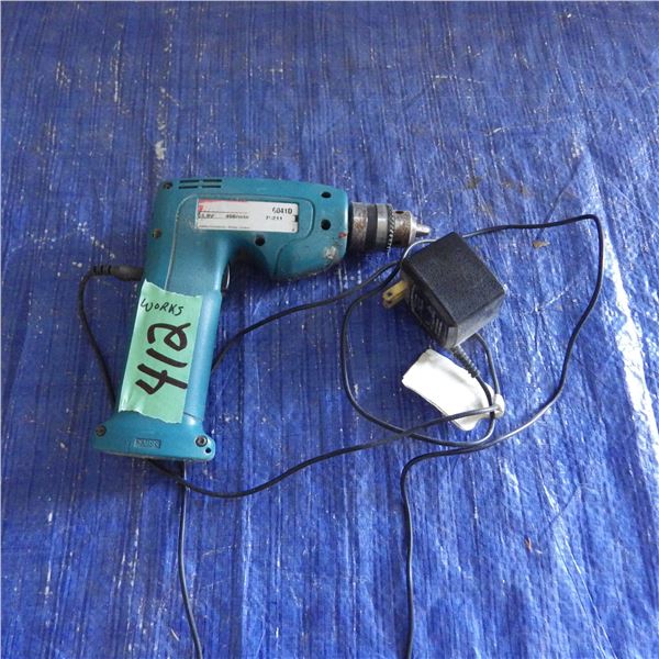 Makita Cordless drill works  and skill super twist screw driver