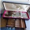 Image 12 : Lot of various Avon  items