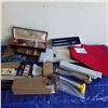 Image 1 : Lot of various Avon  items