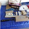 Image 2 : Lot of various Avon  items
