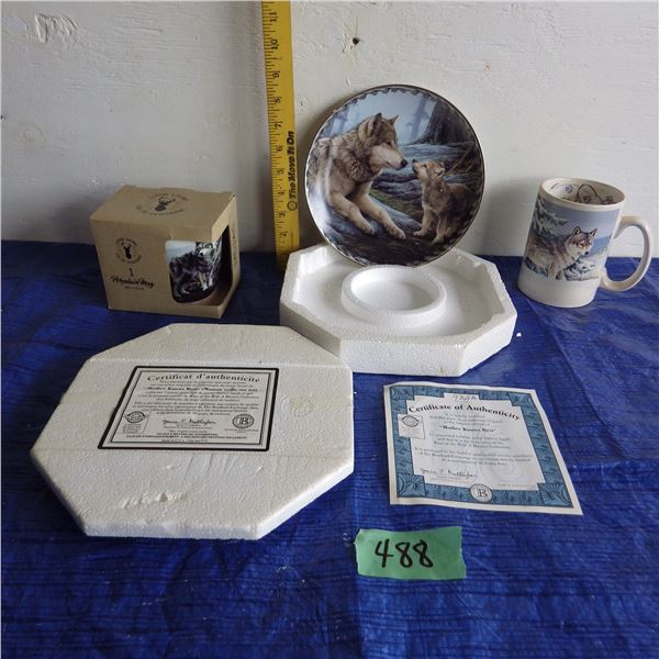 WOLF ITEMS -- collector plate " Mother Knows Best " and coffee mugs & Fridge magnets - moose and bea