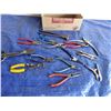 Image 1 : pliers, vice grips, tin snips, etc
