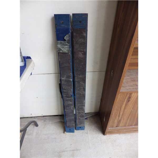 Folding saw horses