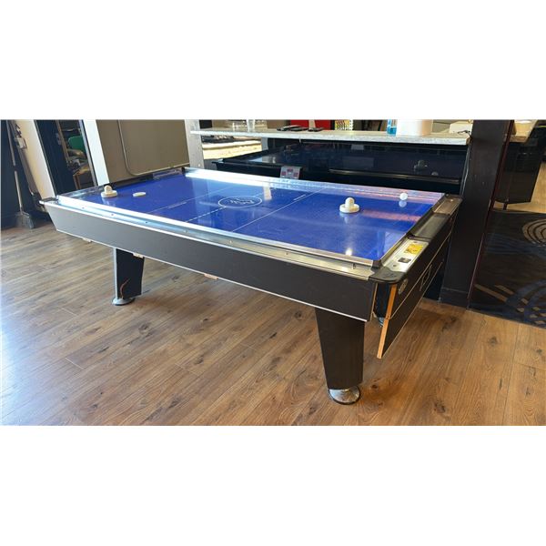 RHINO AIR HOCKEY TABLE - MISSING CORNER TRIM