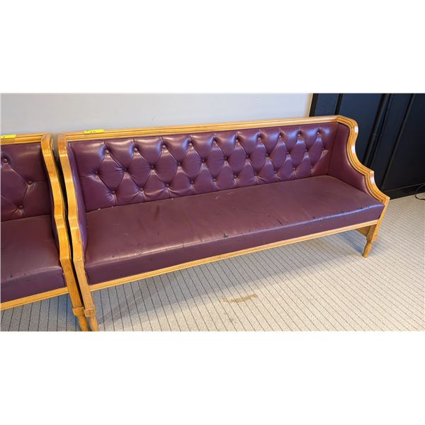 WOOD FRAMED PURPLE LEATHER UPHOLSTERED PARLOUR BENCH SEAT - APPROX. 6FT X 2FT X 3FT HIGH