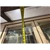 Image 14 : Retail Kiosk w/ Glass Doors (Panel Missing)