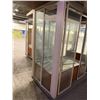 Image 8 : Retail Kiosk w/ Glass Doors (Panel Missing)