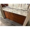Image 10 : Retail Kiosk w/ Glass Doors (Panels Missing)