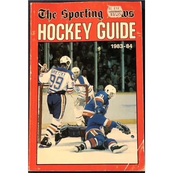 1983-84 NHL SPORTING NEWS OFFICIAL GUIDE - WAYNE GRETZKY (HOF) COVER