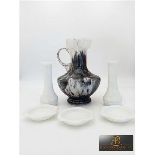 White and Black Glass Tableware Set, 5 Pieces