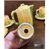 Image 4 : You 'N Me Corn Ceramic Teapot and Four Cup and Saucer Set