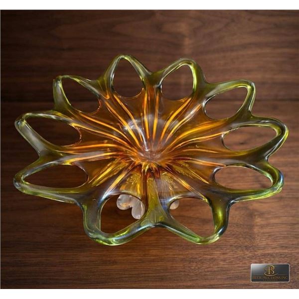 Mid-Century Amber and Green Murano Style Art Glass Centrepiece Bowl