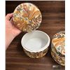 Image 3 : Hand-Painted Porcelain Lidded Boxes