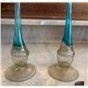 Image 2 : Blue and Clear Art Glass Epergne Vases