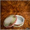 Image 3 : Limoges Porcelain Trinket Box with Painted Roses