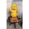 Image 1 : SPONGE BOBE GAMING CHAIR OUT OF BOX
