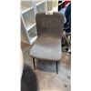 Image 1 : GREY CONTOUR SIDE CHAIR
