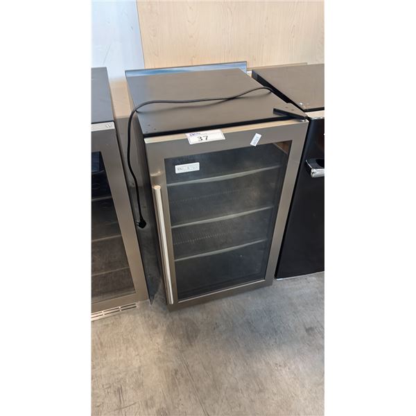 DANBY DBC434A1BSSDD BLACK 115V FREESTANDING BEVERAGE CENTER WINE COOLER REFRIGERATOR
