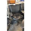 Image 1 : BLACK MESH-BACK TASK CHAIR STYLE 2