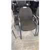 Image 1 : BLACK CONTOUR CLIENT CHAIR