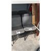 Image 1 : PAIR OF GREY CONTOUR SIDE CHAIRS