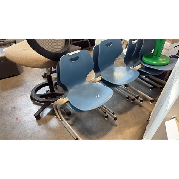 BLUE INTELLECT WAVE CANTILEVER SCHOOL CHAIR MINI 7PCS AND A GREEN STOOL