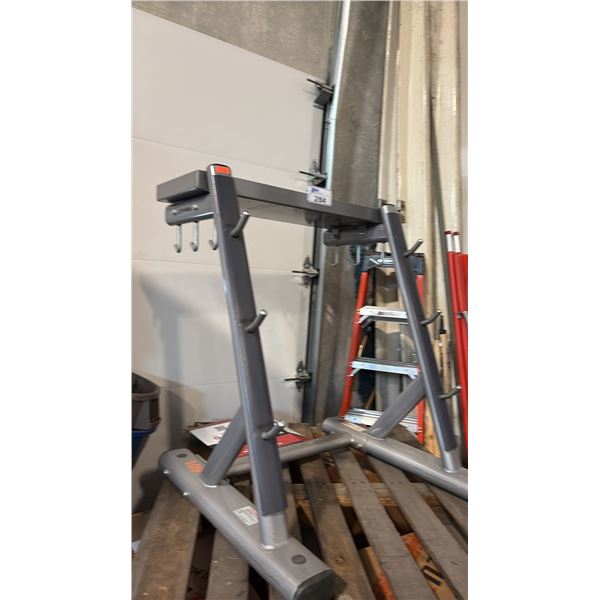 FITNESS EQUIPMENT HANDLE BAR RACK