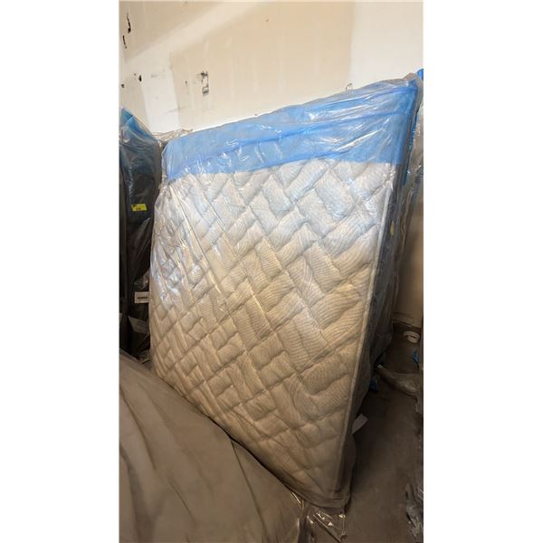 PLATINUM BRAVO QUEEN SIZE MATTRESS WITH BOX SPRING