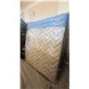 Image 1 : PLATINUM BRAVO QUEEN SIZE MATTRESS WITH BOX SPRING