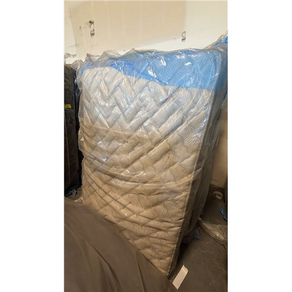 NOVEMBER 12IN DOUBLE SIZE MATTRESS WITH BOX SPRING