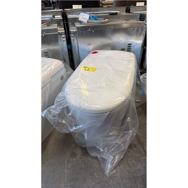 ECOWAY MODEL 2211-LUX INTEGRATED SMART TOILET, APPROX DIMENSIONS 18"H 16"W 27"D