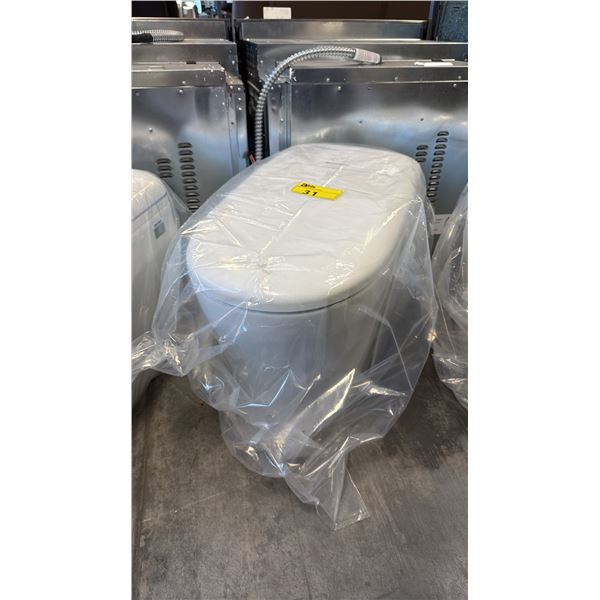 ECOWAY MODEL 2211-LUX INTEGRATED SMART TOILET, APPROX DIMENSIONS 18"H 16"W 27"D