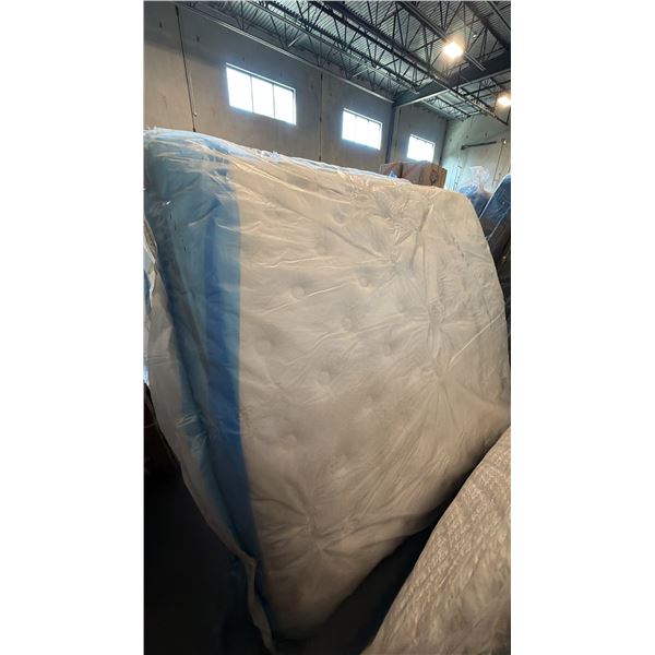 SIMONS BEDDING KING SIZE MATTRESS WITH BOX SPRING