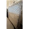 Image 1 : STARLET 10.5IN KING SIZE MATTRESS WITH BOX SPRING