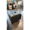 Image 2 : MODERN BLACK LEATHER SINGLE ARM CHAISE LOUNGE SOFA WITH ADJUSTABLE HEADREST