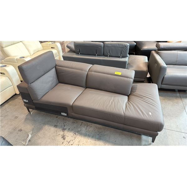 LARGE SECTIONAL SOFA UPHOLSTERED IN GREY LEATHER WITH ADJUSTABLE HEADREST