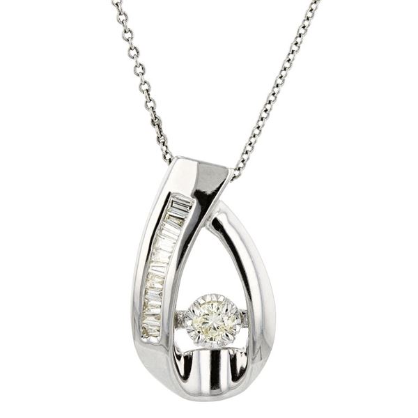 14K White Gold 0.40ctw Diamond Pendant with chain
