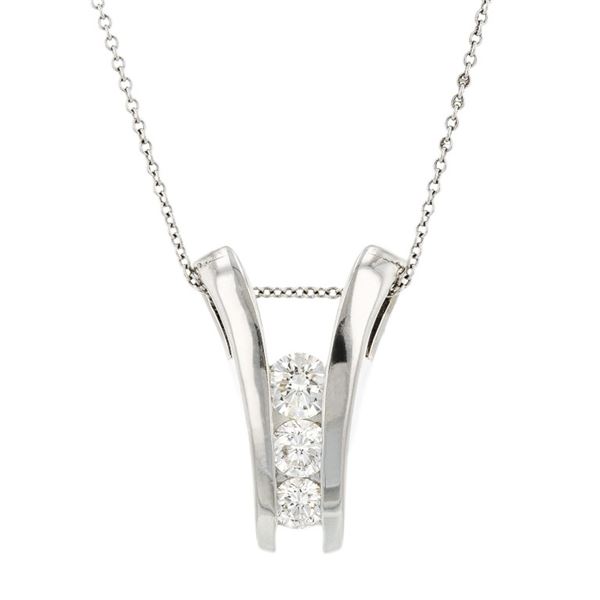 14K White Gold 0.75ctw Diamond Pendant