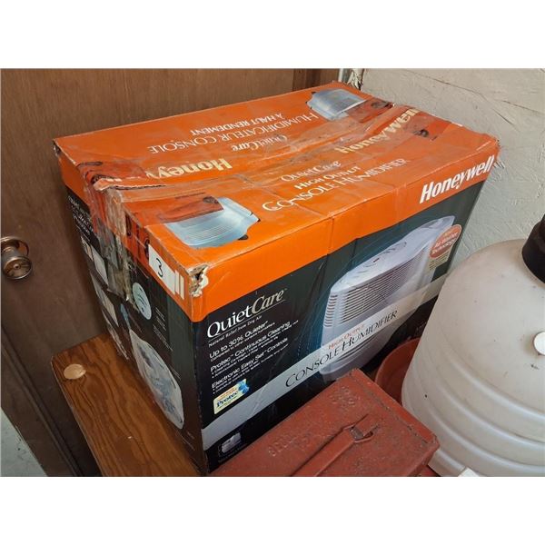 HONEYWELL HUMIDIFIER