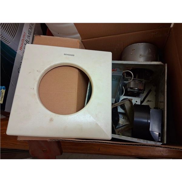 ONE BULB HEATER WITH FAN - NOT SURE IF ALL IS THERE