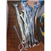 Image 1 : 13 ASSORTED SIZES OF WRENCHES