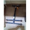 Image 1 : 12IN ROLLER STAND