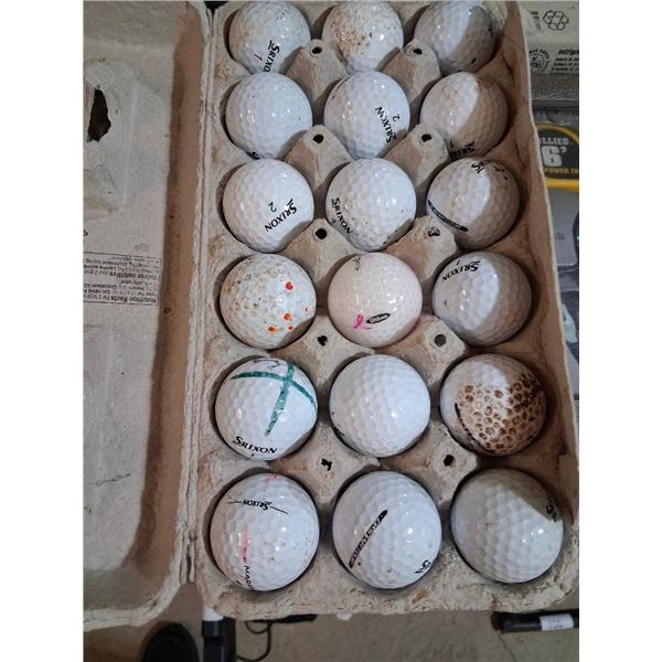 18 GOLF BALLS