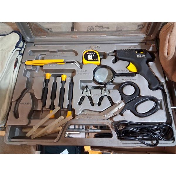 TOOL SET