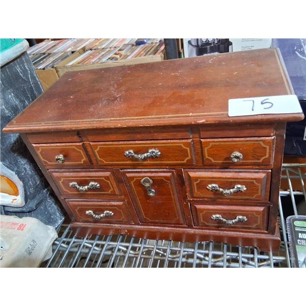 JEWELRY BOX
