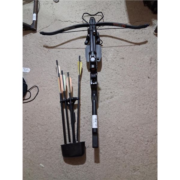 CROSSBOW WITH ARROWS