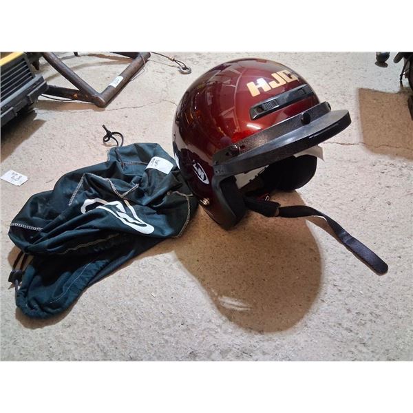 SIZE MEDIUM MOTORCYCLE HELMET