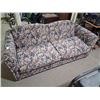 Image 1 : 6FT COUCH WITH HIDE-A-BED