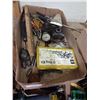 Image 1 : BOX LOT