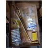 Image 1 : BOX LOT